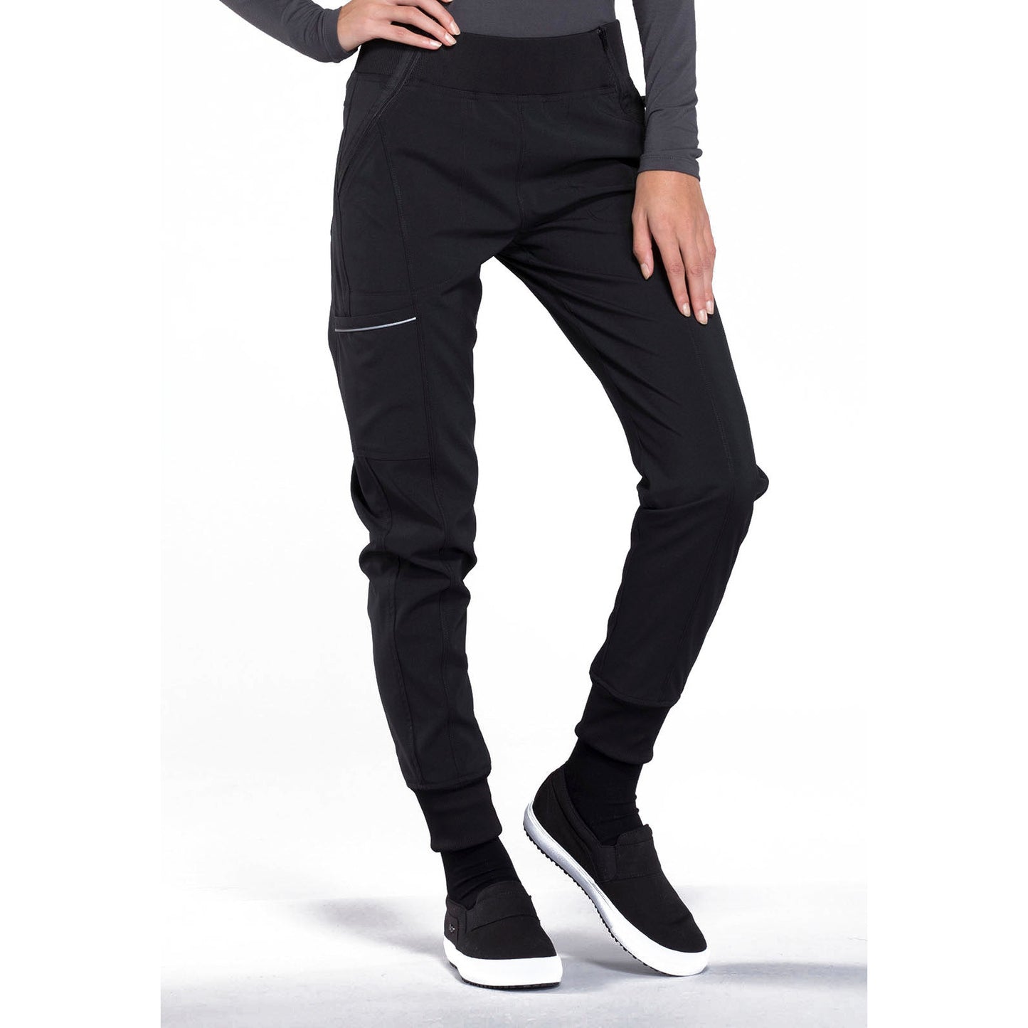 Pantalón Cherokee Infinity Jogger Negro Mujer CK110A 